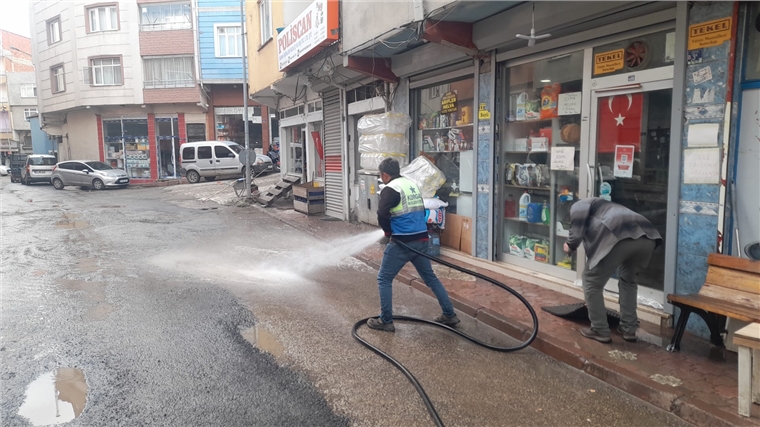 İlçede Temizlik ve Geri Dönüşüm Çalışmaları Aralıksız Devam Ediyor
